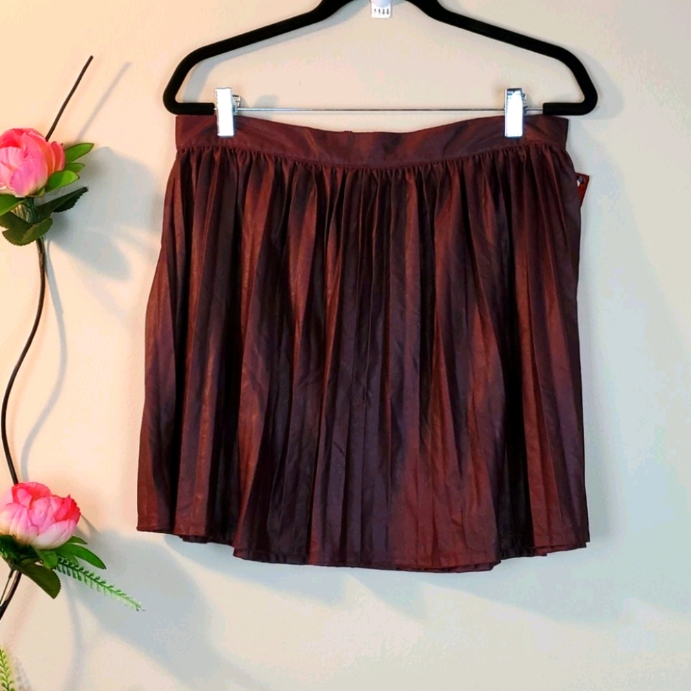 Bongo skirt blackberry.
